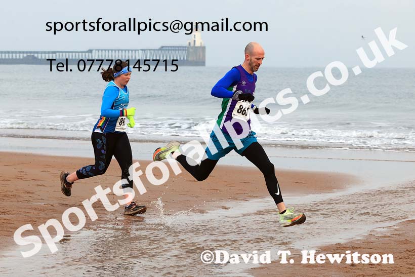 The 2023 Blyth Sands Race. Photo: David T. Hewitson/Sports for All Pics